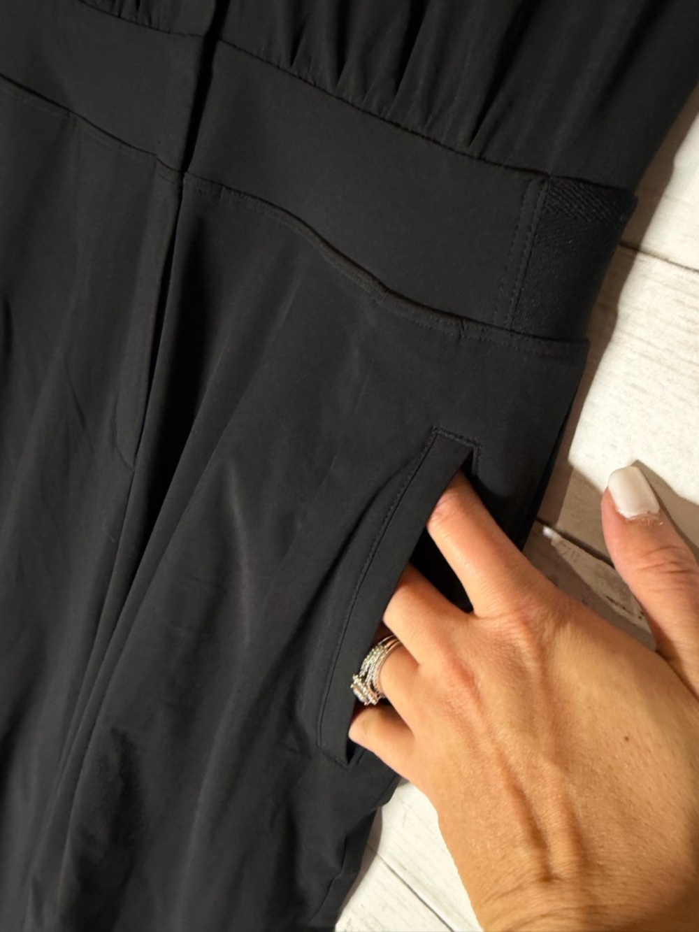 ATHLETA Brooklyn Heights Wide Leg Jumpsuit Black Size 2 - Picture 4 of 7
